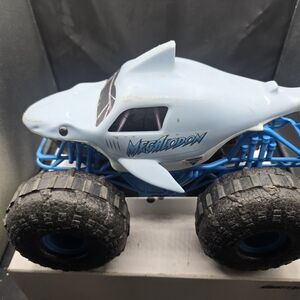 Megalodon Shark Monster Truck Toy -‎ Light Blue